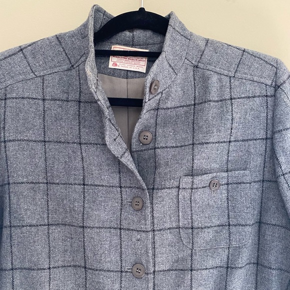 Vintage Pendleton Petite Wool Grey Black Plaid Button Down Jacket Size 12 - Picture 2 of 13
